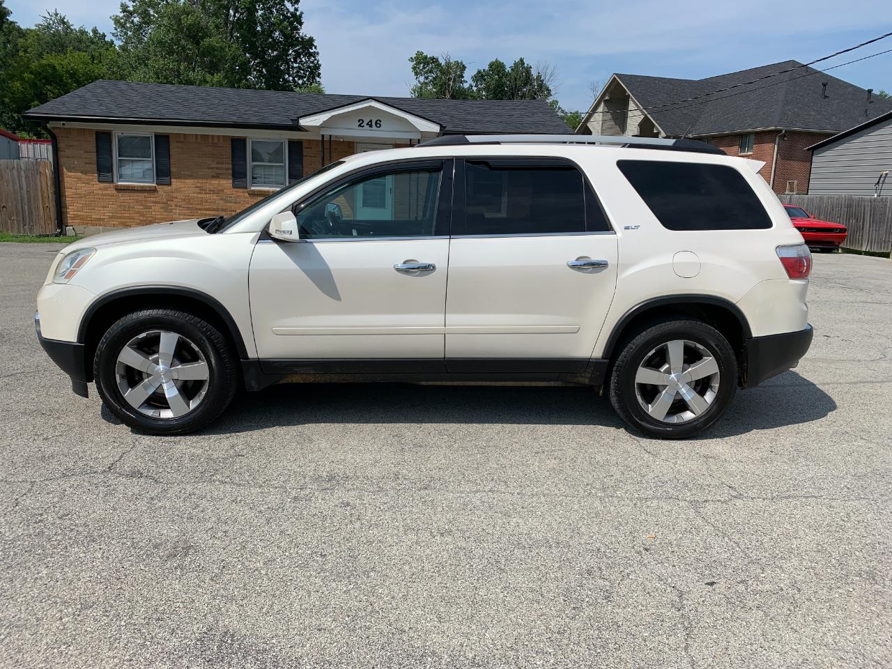 GMC Acadia SLT-1 AWD 2011