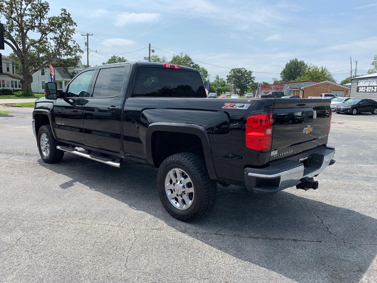 Chevrolet Silverado 2500HD LT Crew Cab Long Box 4WD 2015