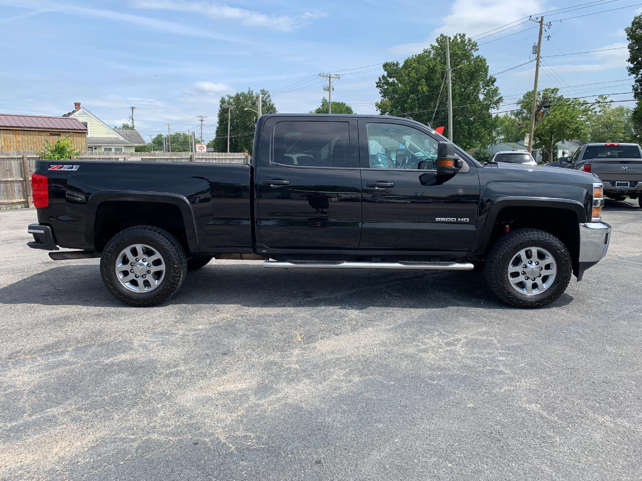 Chevrolet Silverado 2500HD LT Crew Cab Long Box 4WD 2015