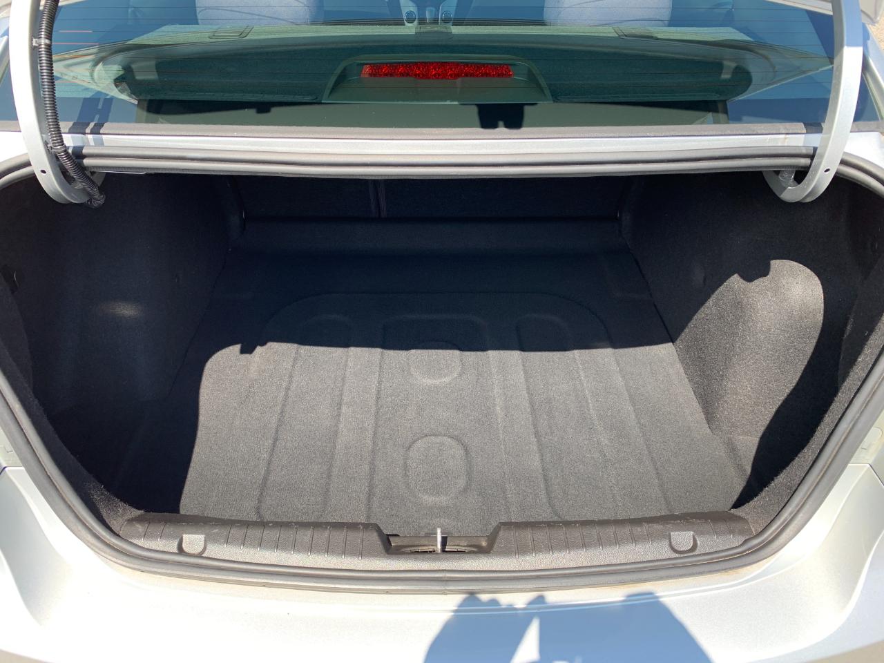 Chevrolet Cruze LS Auto 2013