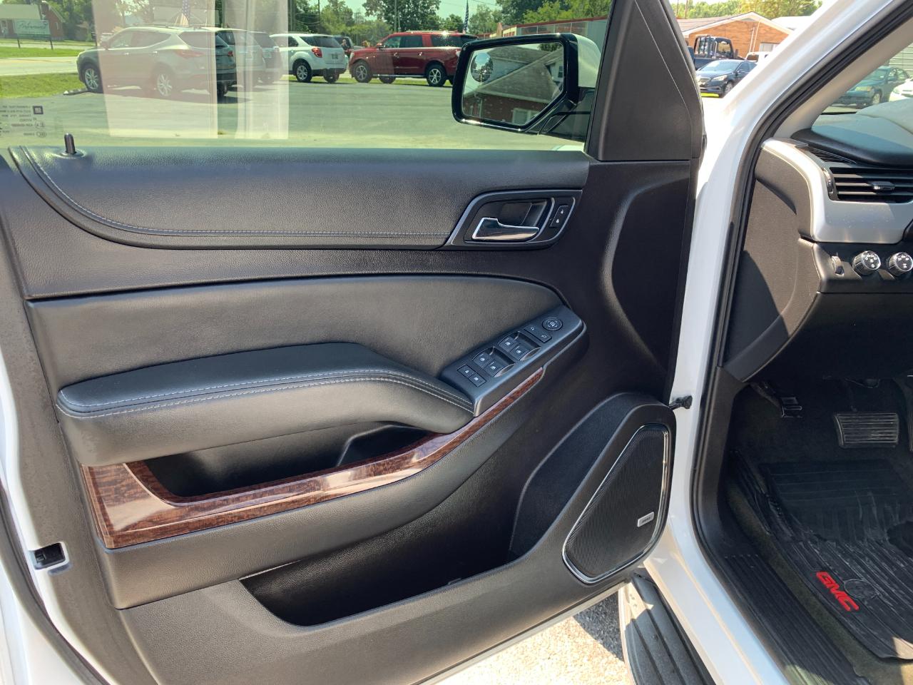 GMC Yukon SLE 4WD 2016