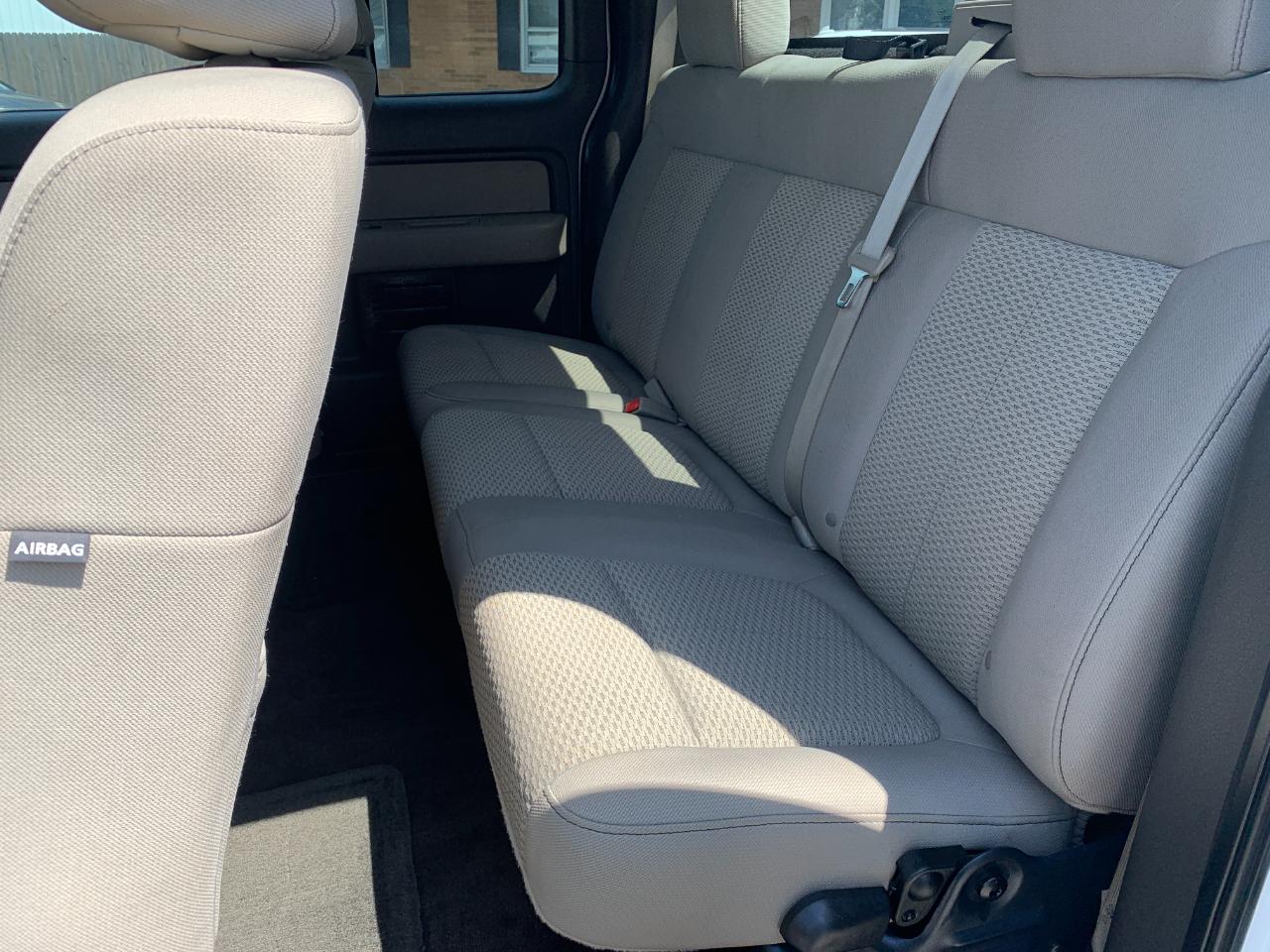 Ford F-150 XLT SuperCab 8-ft. Bed 4WD 2010
