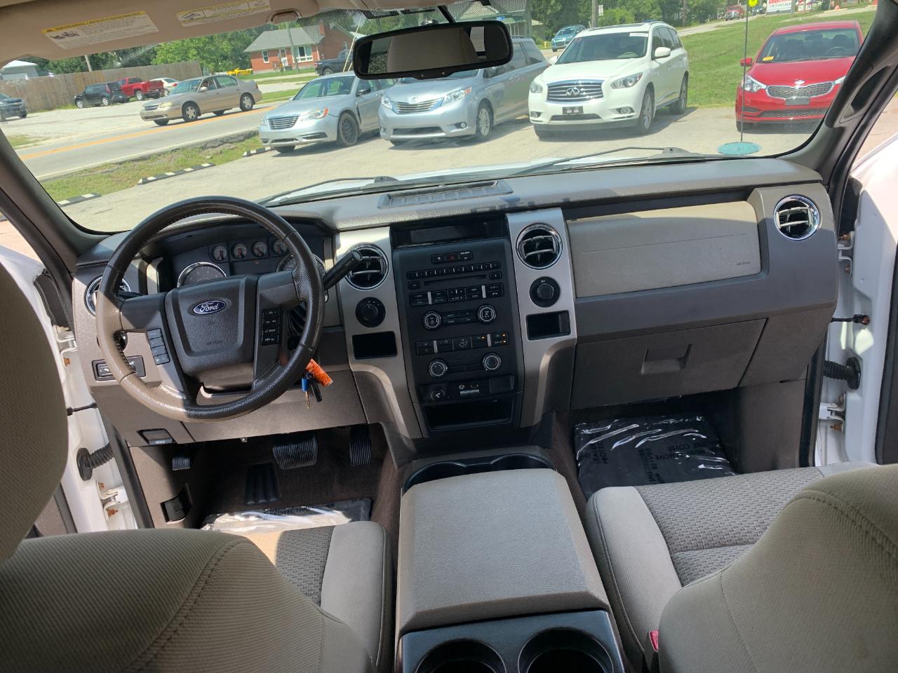 Ford F-150 XLT SuperCab 8-ft. Bed 4WD 2010