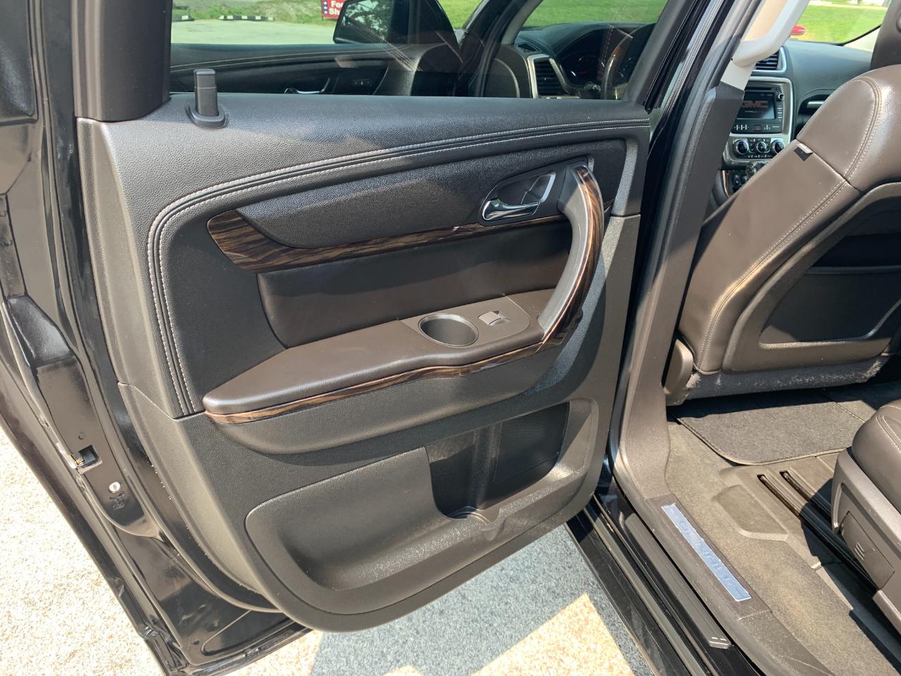 GMC Acadia Denali AWD 2016