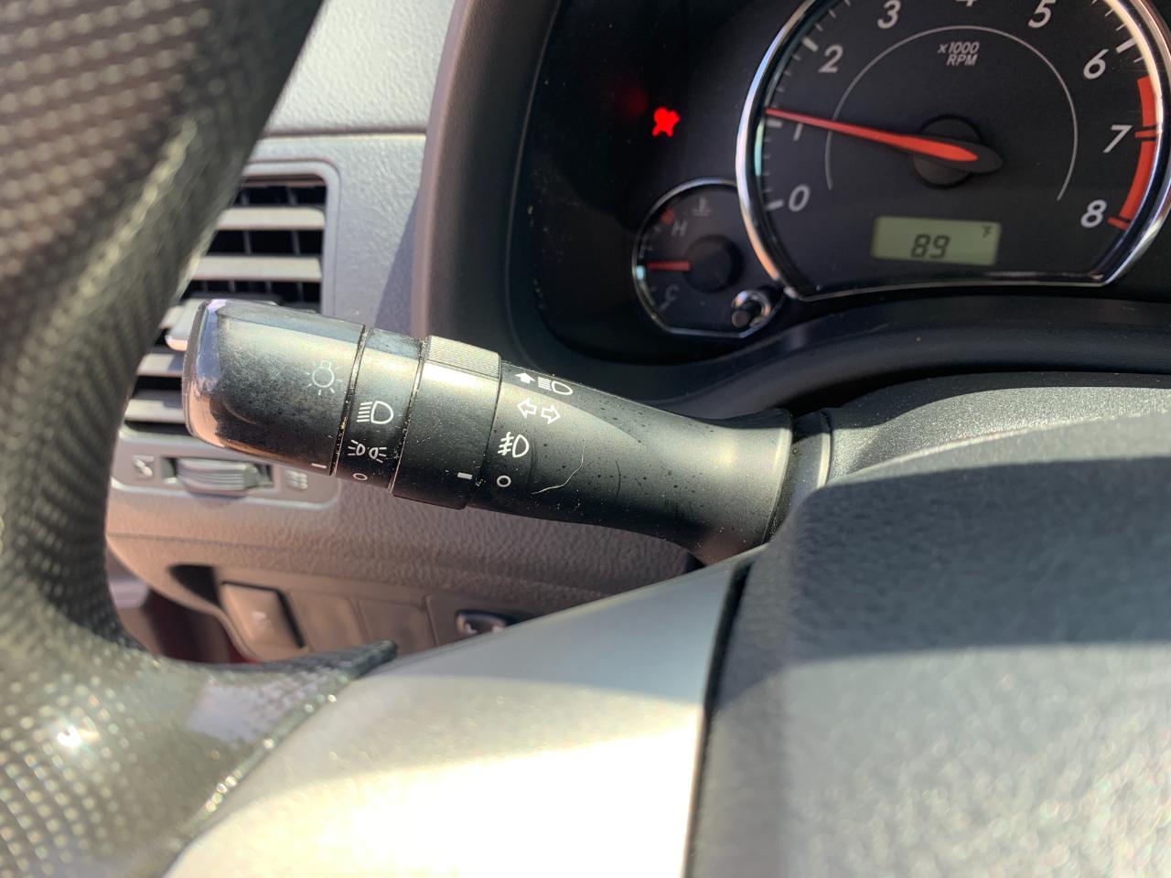 Toyota Corolla S 5-Speed MT 2011