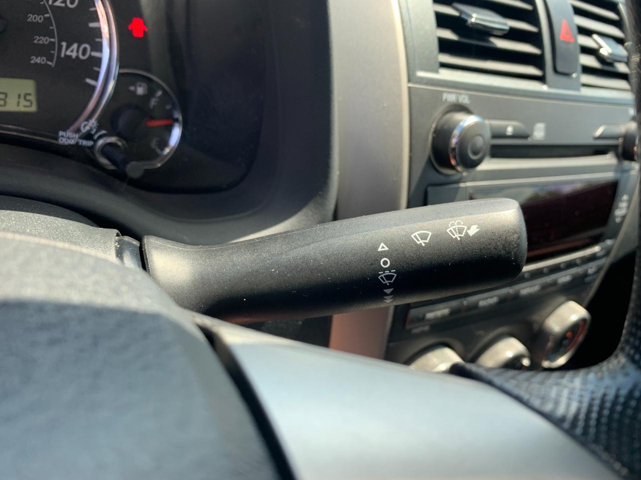 Toyota Corolla S 5-Speed MT 2011