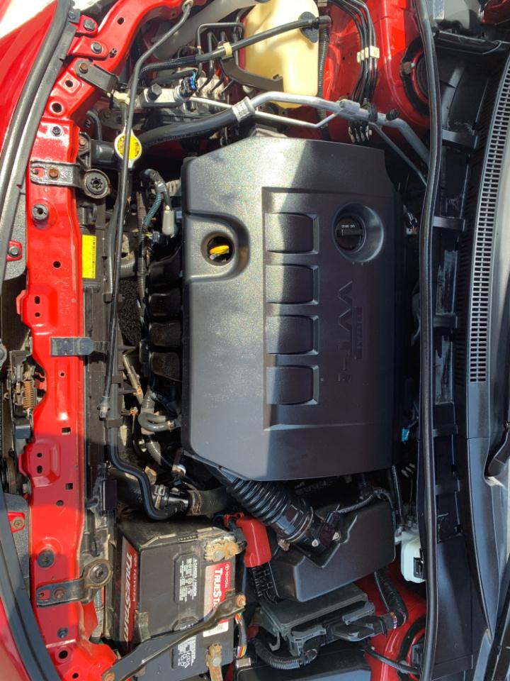 Toyota Corolla S 5-Speed MT 2011