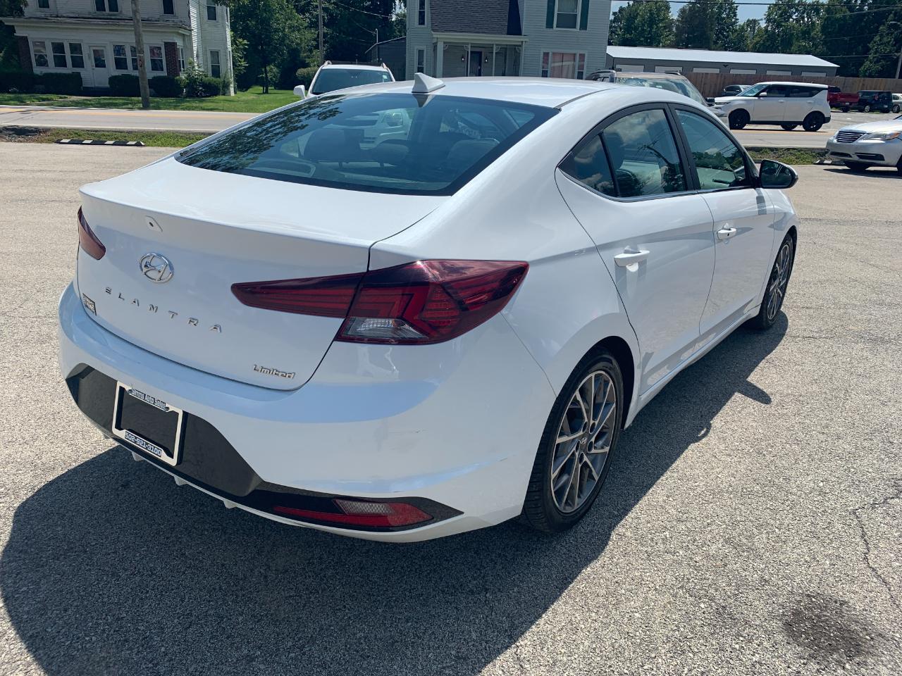 Hyundai Elantra Limited 2020
