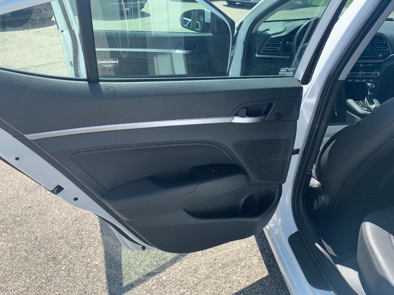 Hyundai Elantra Limited 2020