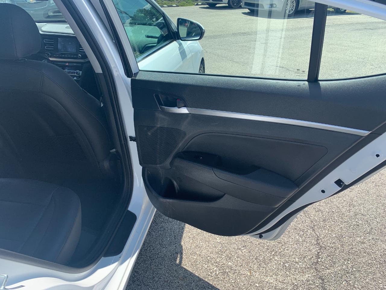 Hyundai Elantra Limited 2020