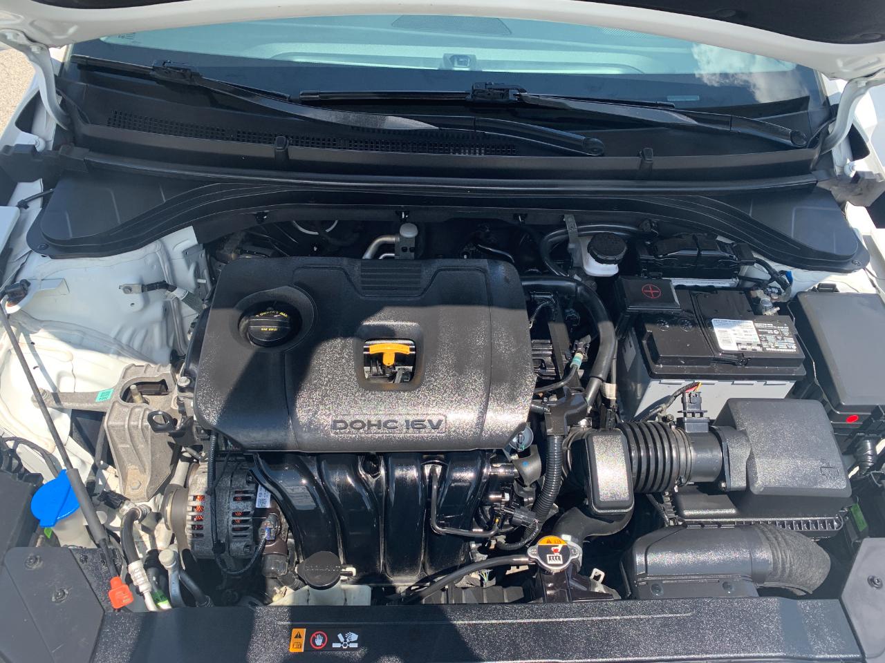 Hyundai Elantra Limited 2020