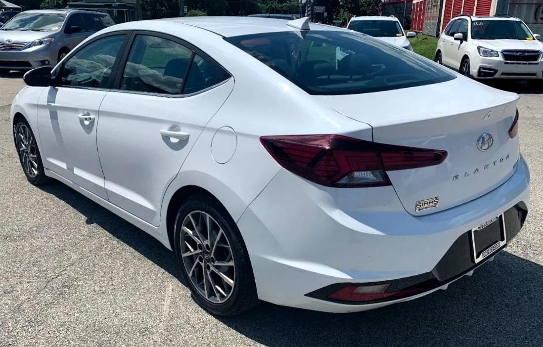 Hyundai Elantra Limited 2020