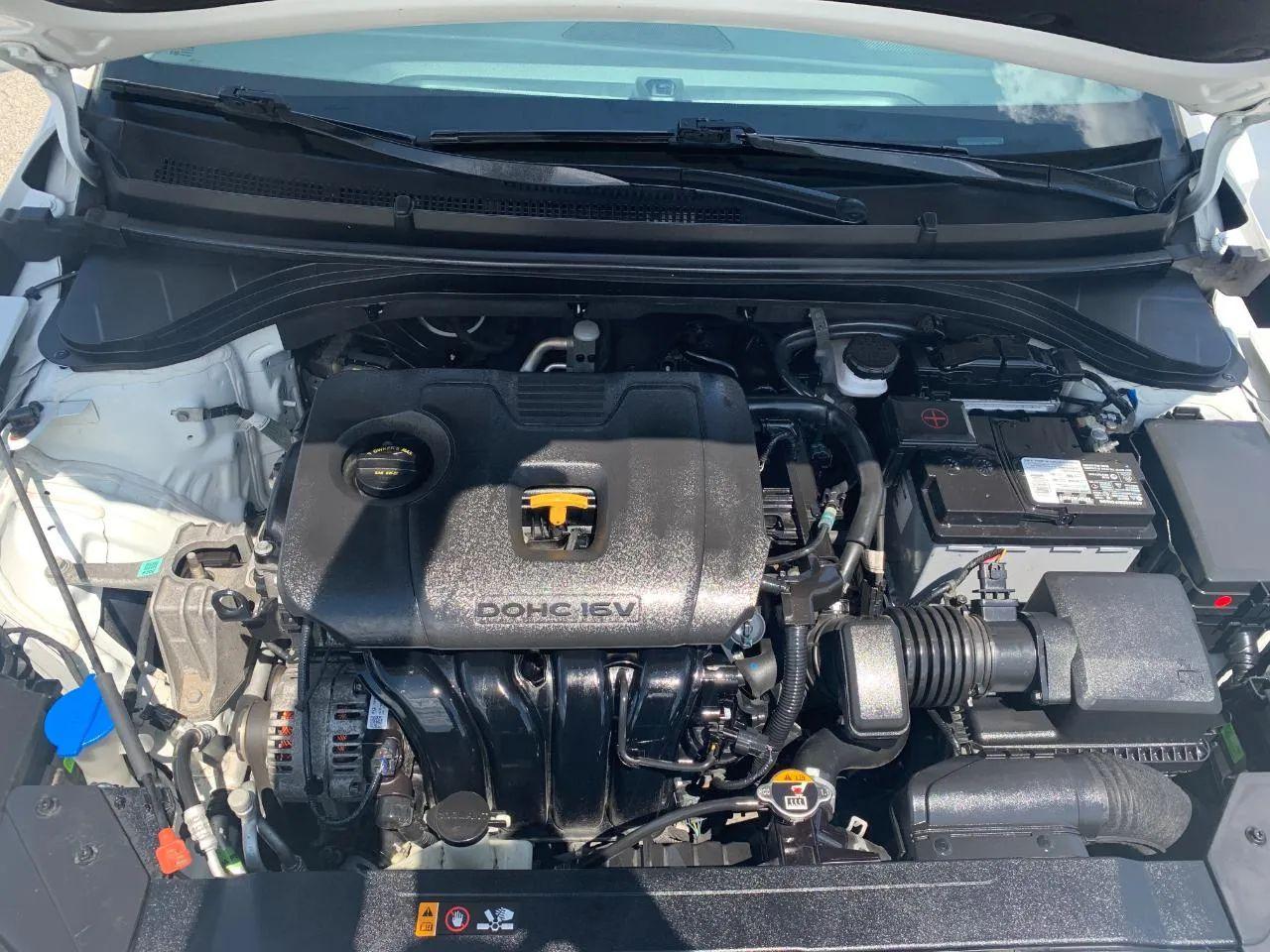 Hyundai Elantra Limited 2020