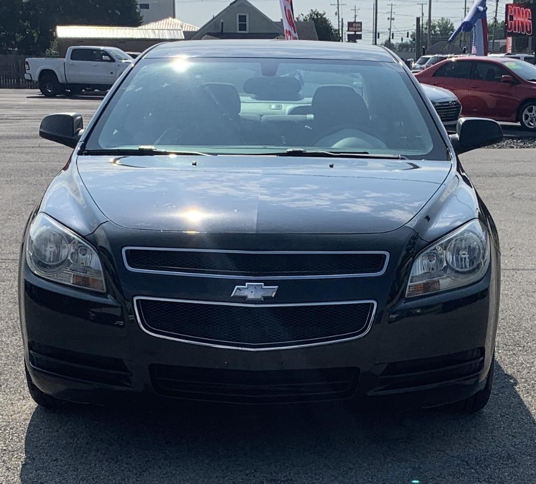 Chevrolet Malibu LS 2011