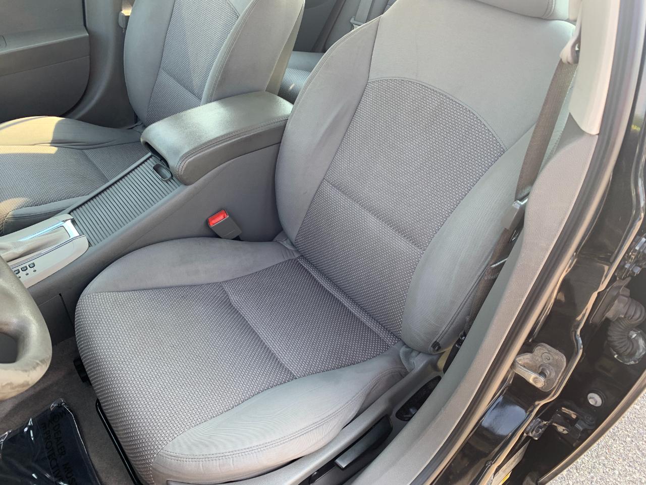 Chevrolet Malibu LS 2011