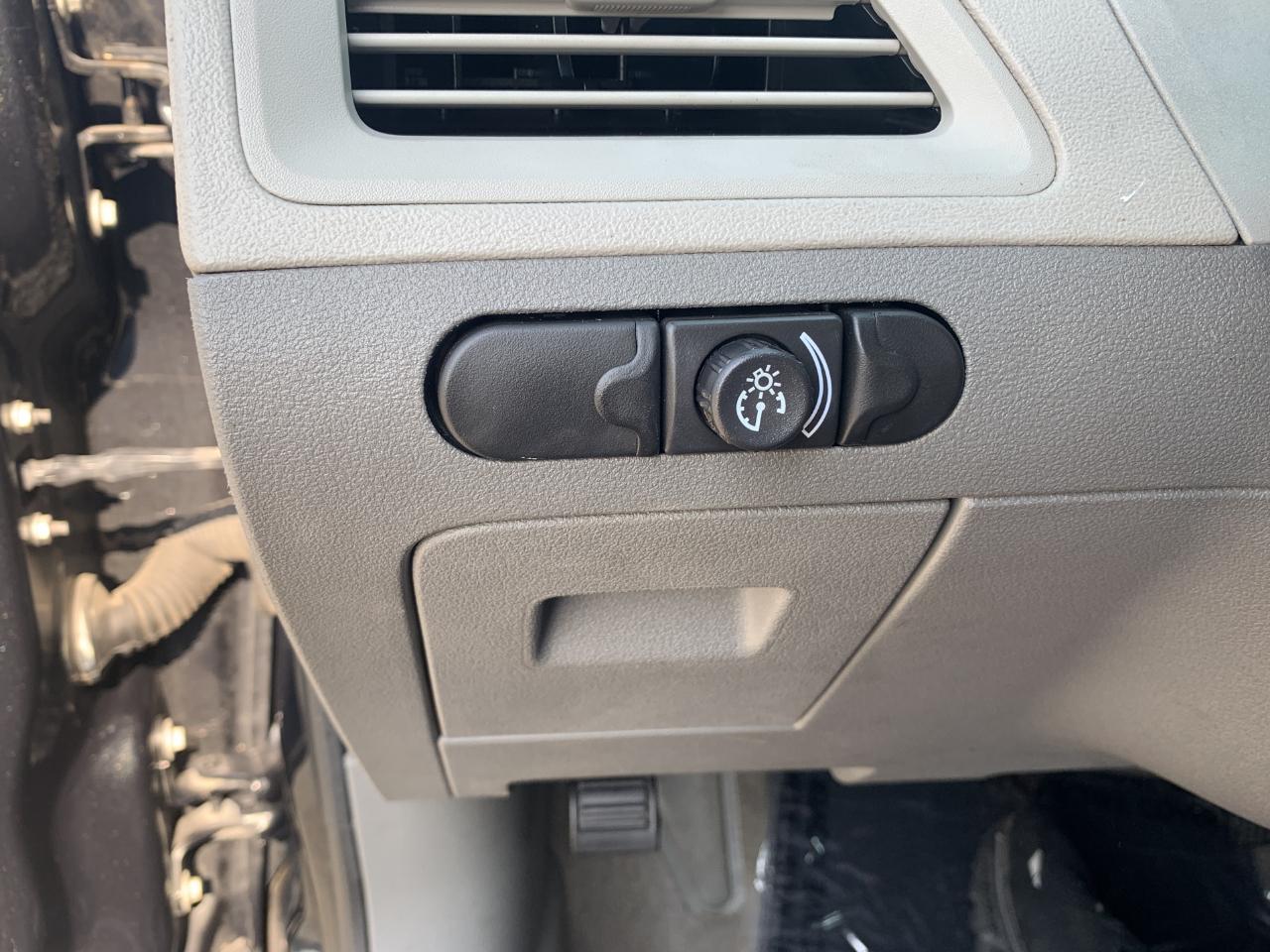 Chevrolet Malibu LS 2011
