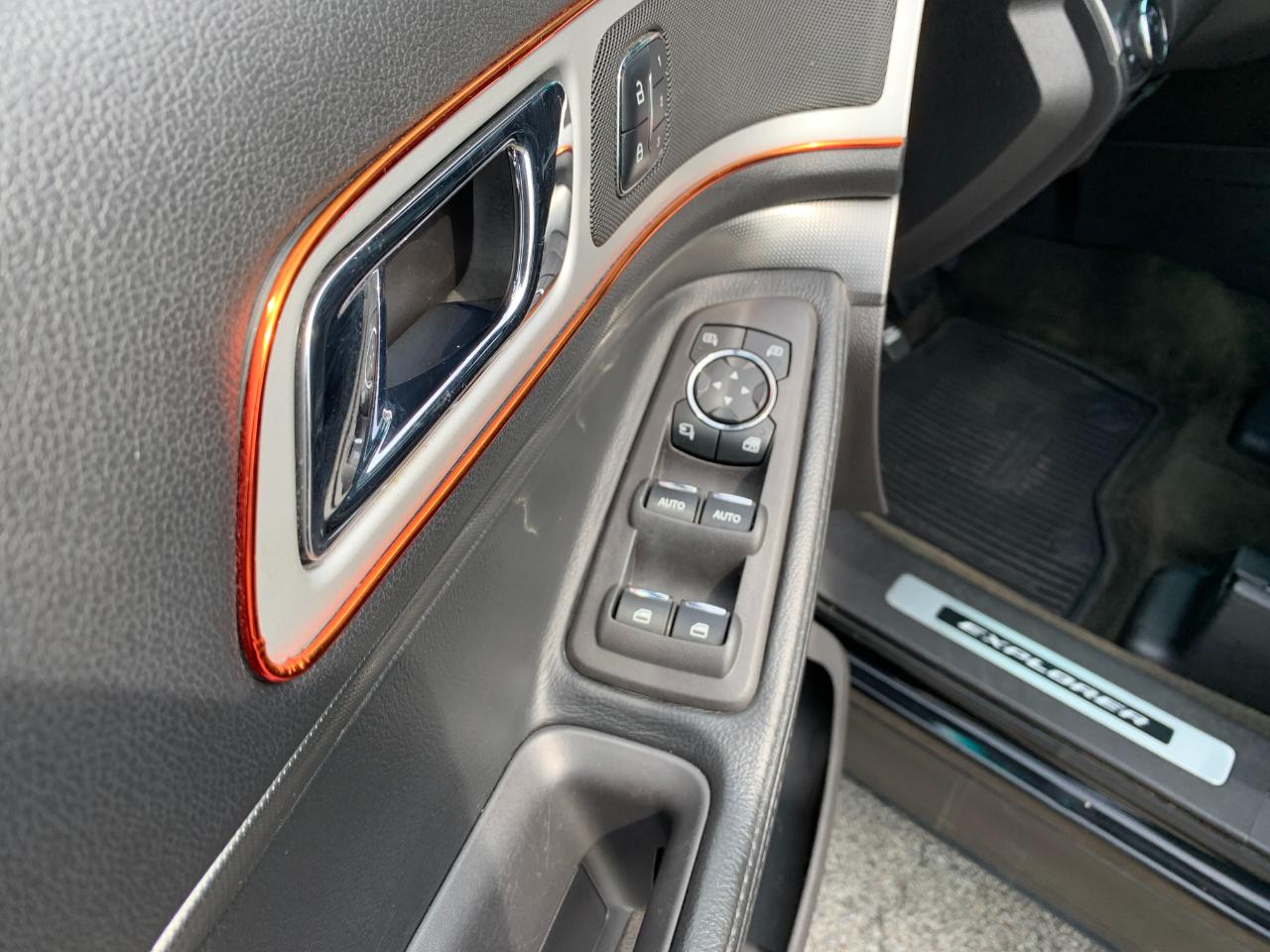 Ford Explorer Sport 4WD 2014