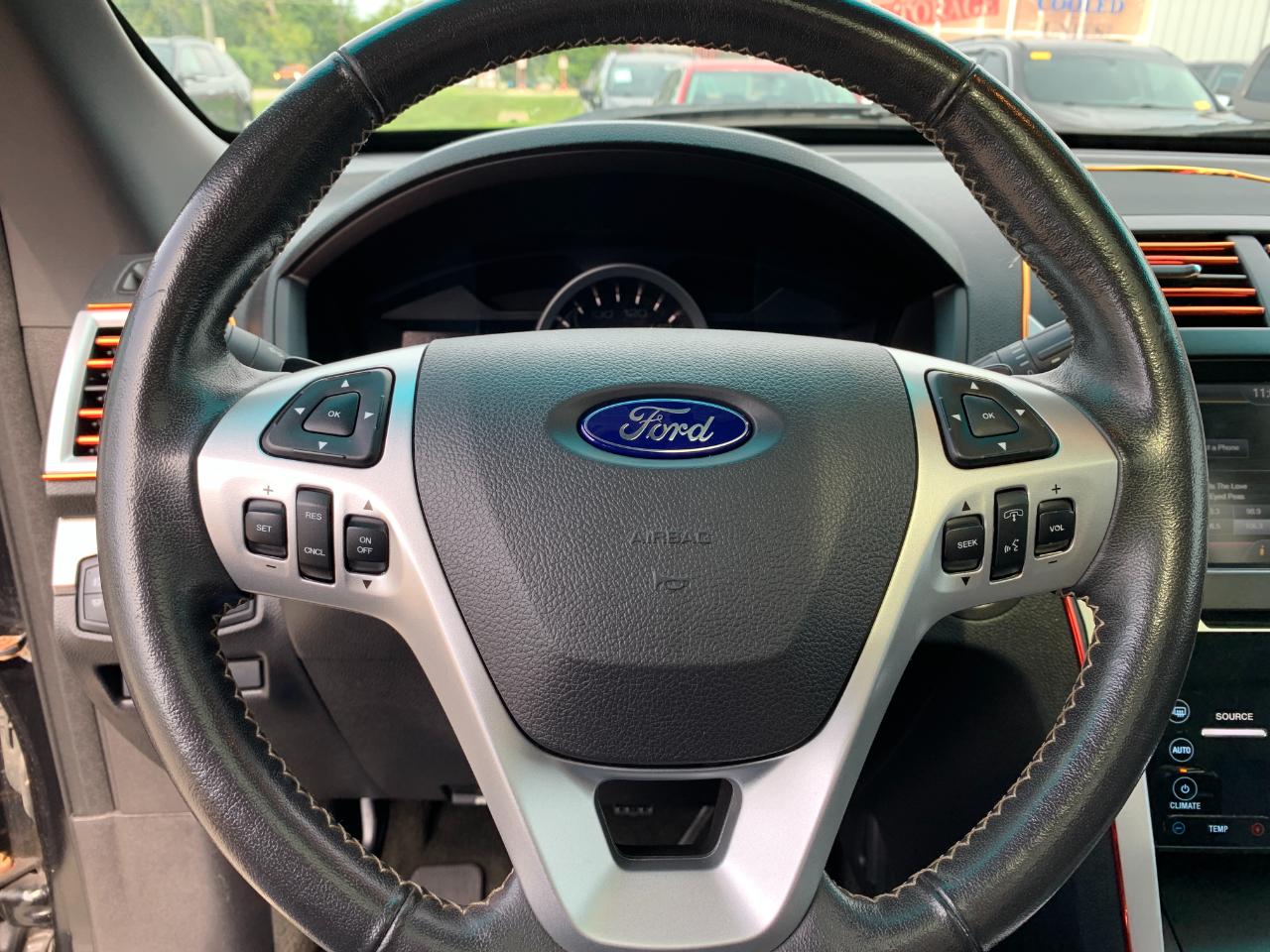Ford Explorer Sport 4WD 2014