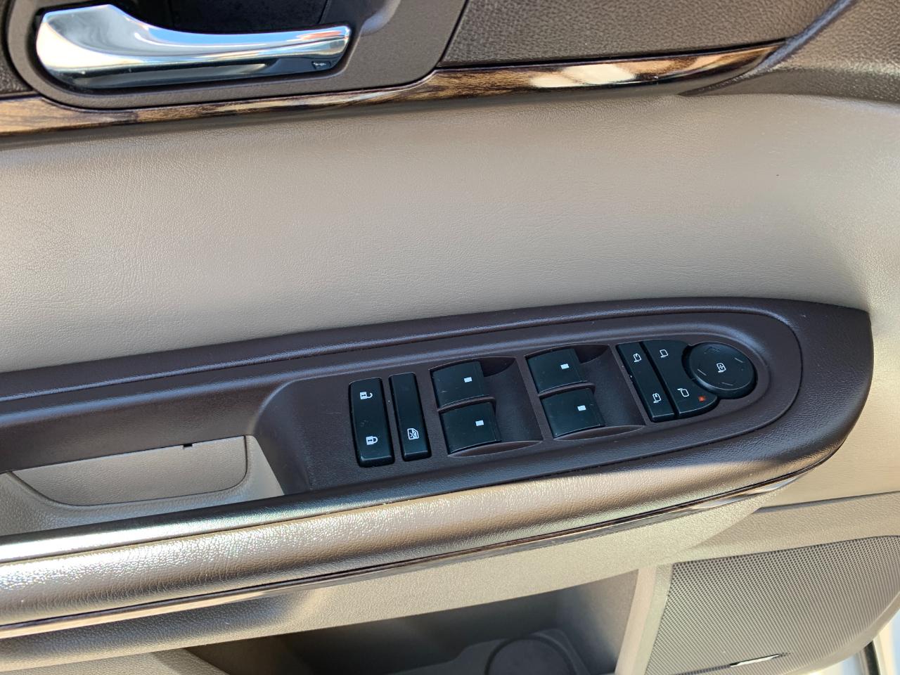 GMC Acadia Denali FWD 2015