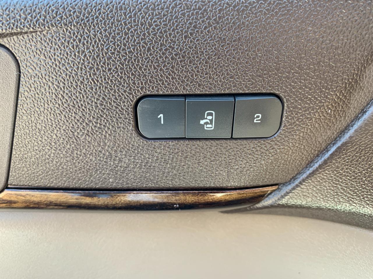 GMC Acadia Denali FWD 2015