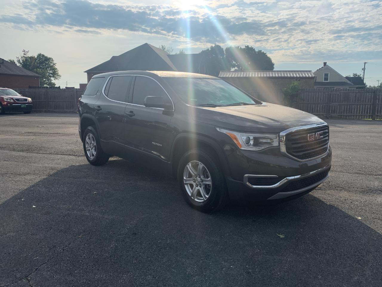 GMC Acadia SLE-1 FWD 2019