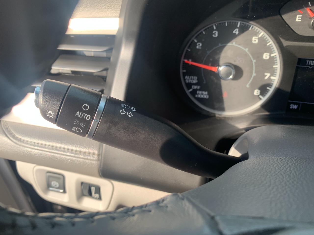 GMC Acadia SLE-1 FWD 2019