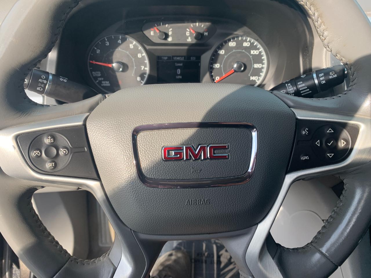 GMC Acadia SLE-1 FWD 2019