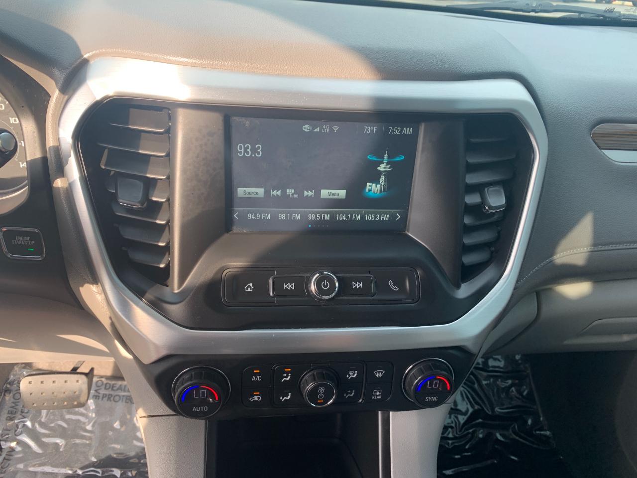 GMC Acadia SLE-1 FWD 2019