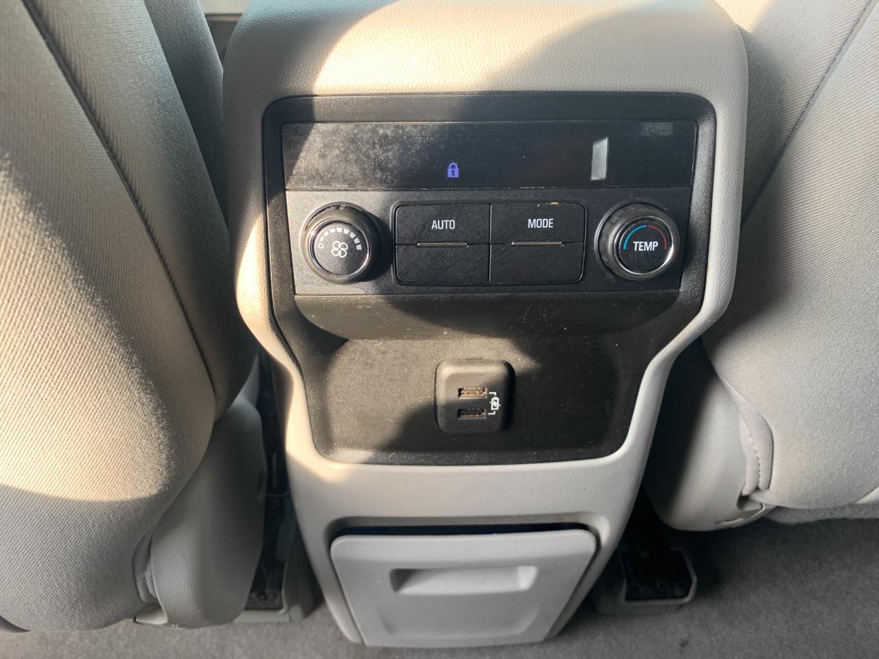 GMC Acadia SLE-1 FWD 2019