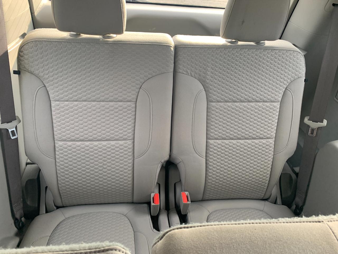GMC Acadia SLE-1 FWD 2019
