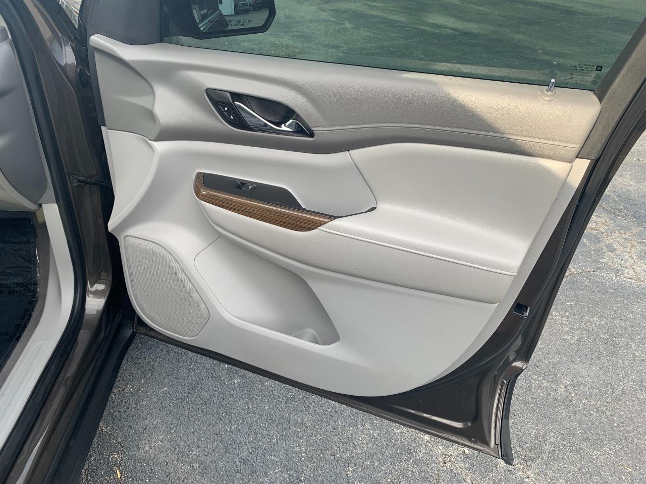GMC Acadia SLE-1 FWD 2019