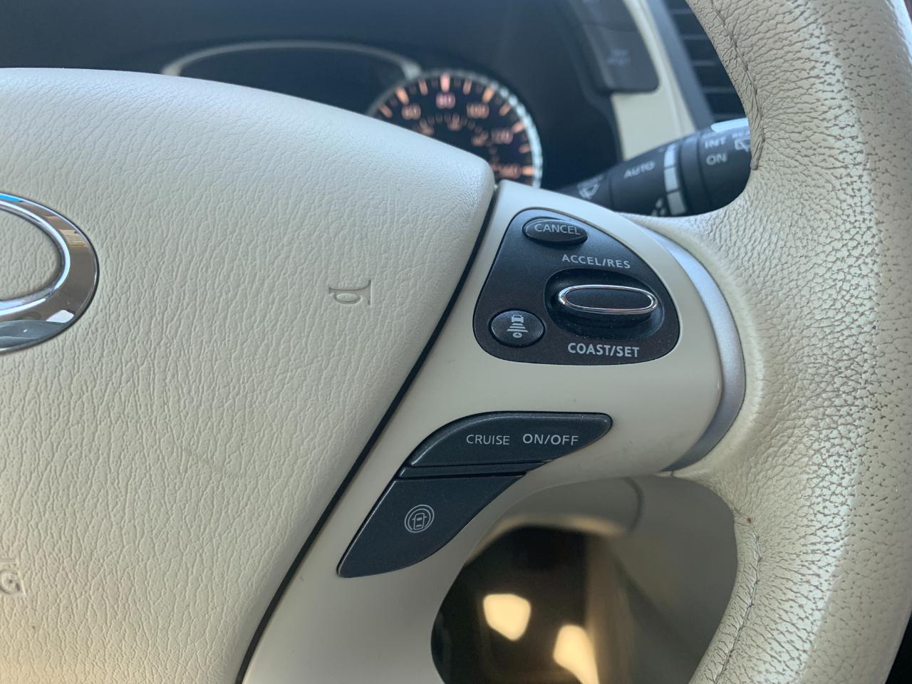 Infiniti QX60 Base AWD 2014