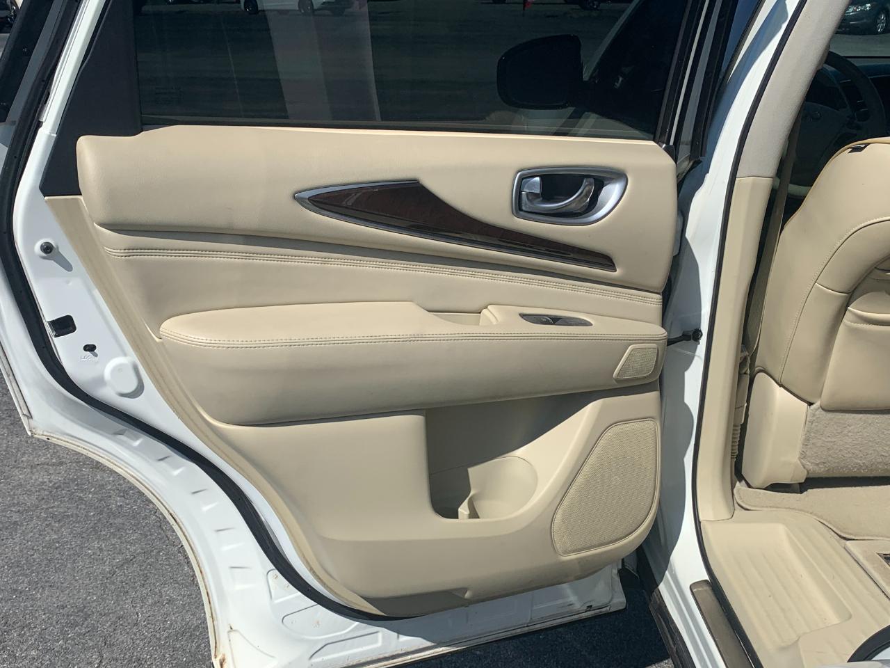Infiniti QX60 Base AWD 2014