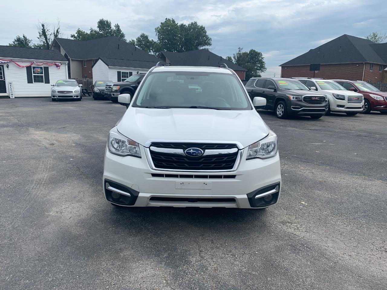 Subaru Forester 2.5i Premium PZEV CVT 2017