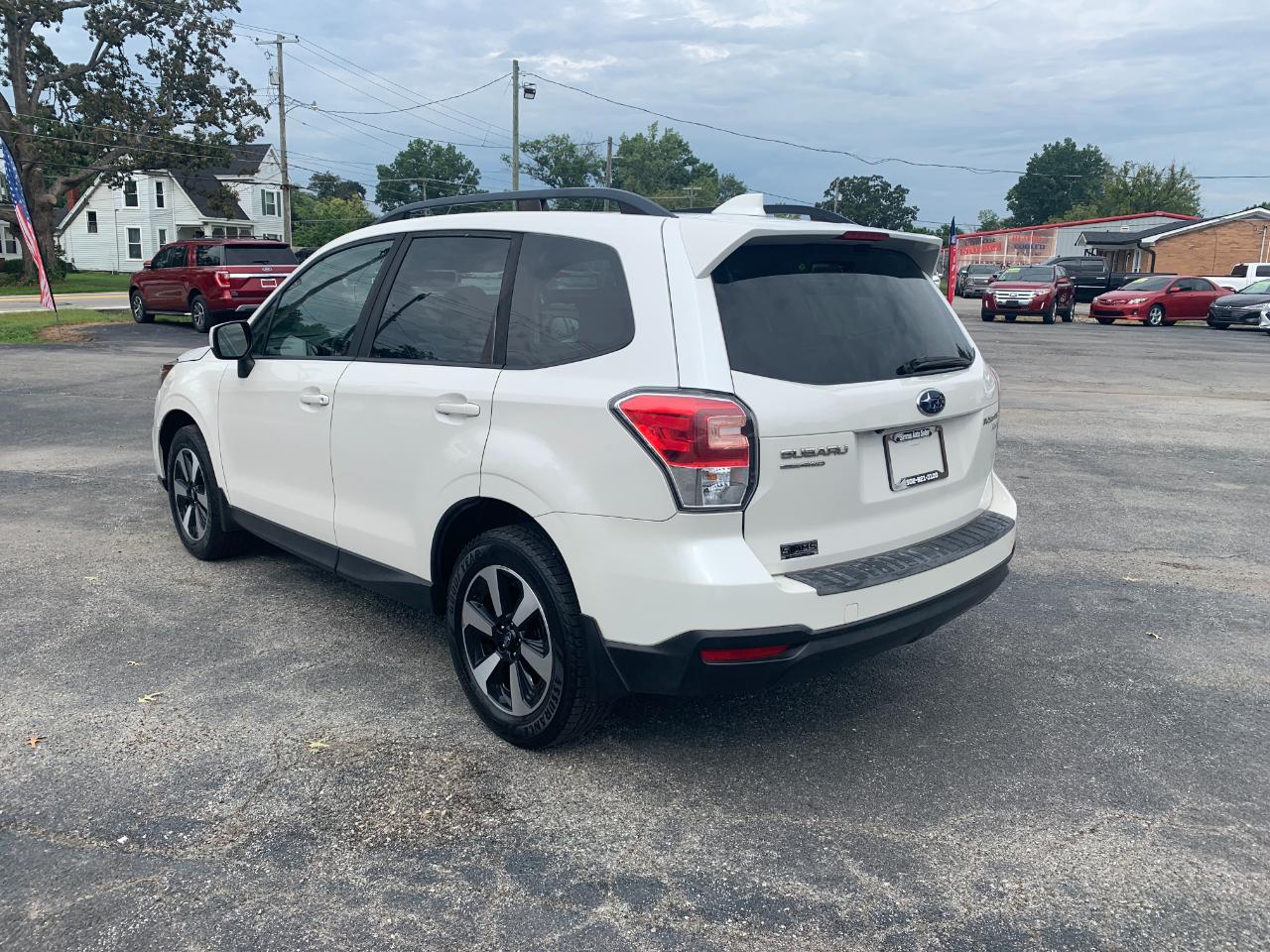 Subaru Forester 2.5i Premium PZEV CVT 2017