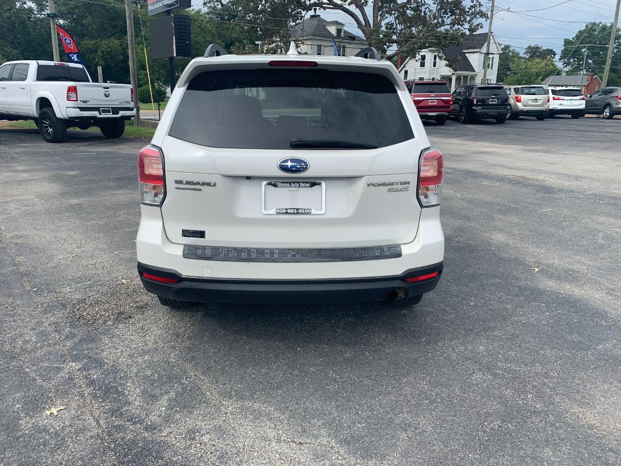Subaru Forester 2.5i Premium PZEV CVT 2017