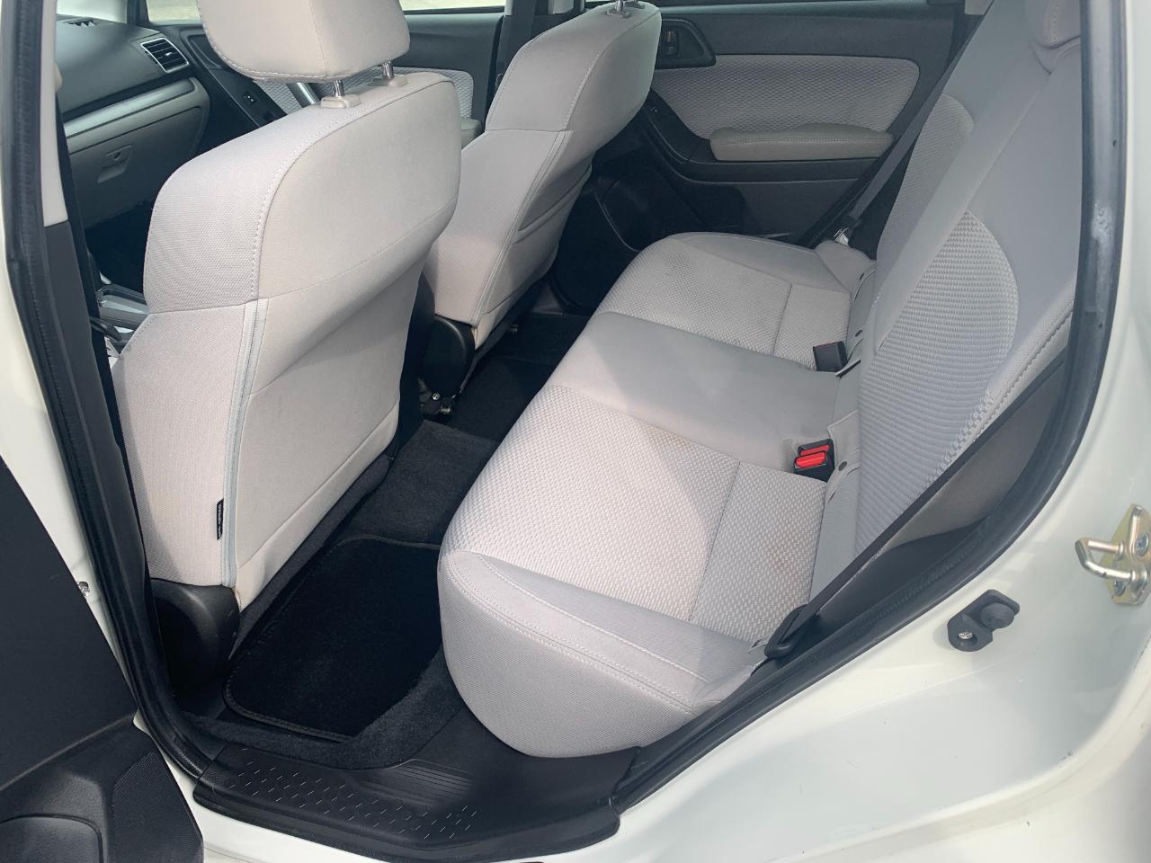 Subaru Forester 2.5i Premium PZEV CVT 2017