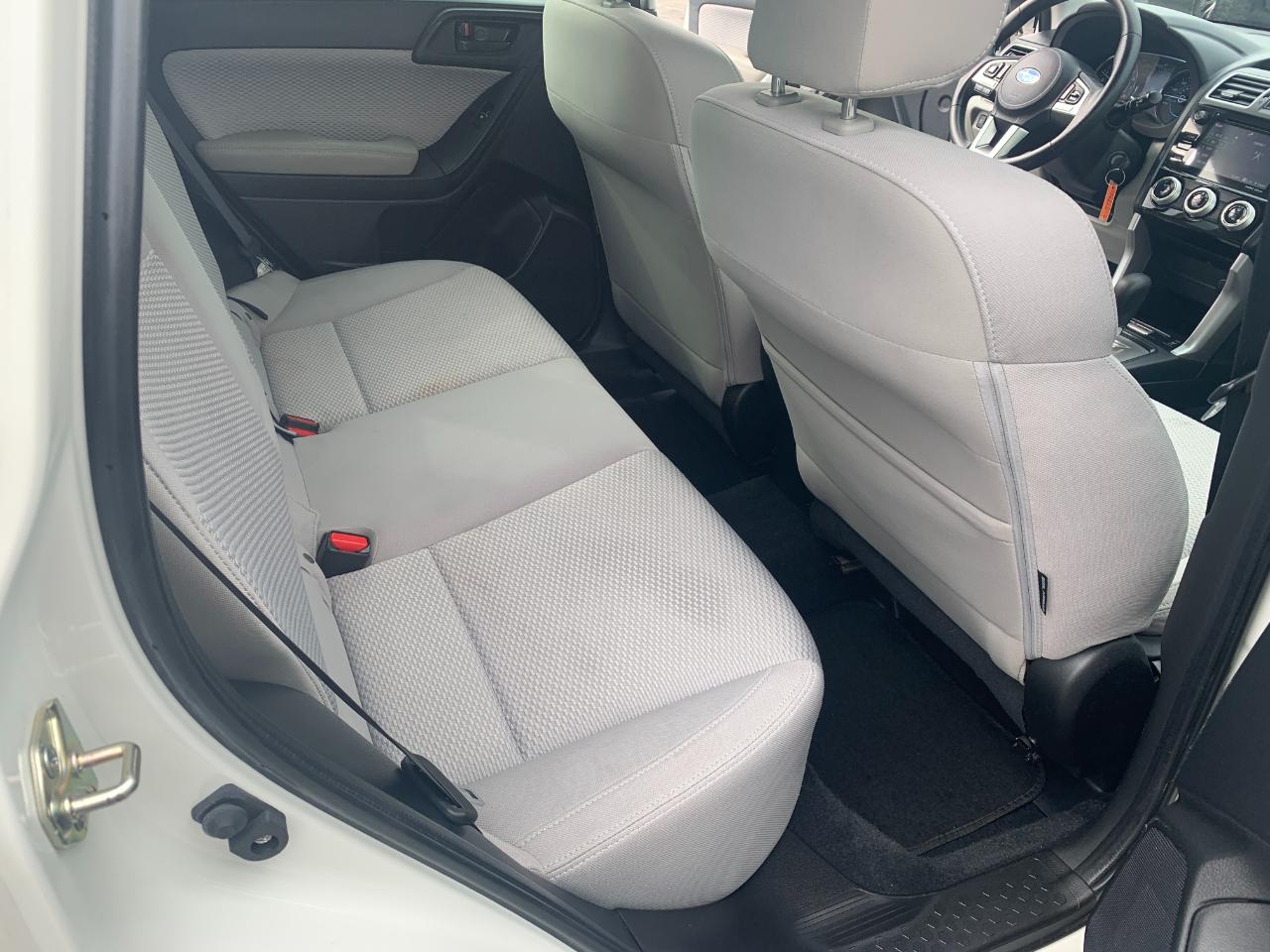 Subaru Forester 2.5i Premium PZEV CVT 2017