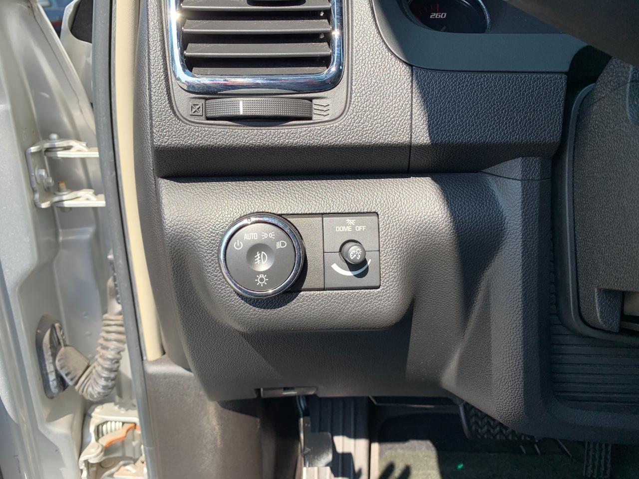GMC Acadia SLE-1 FWD 2009