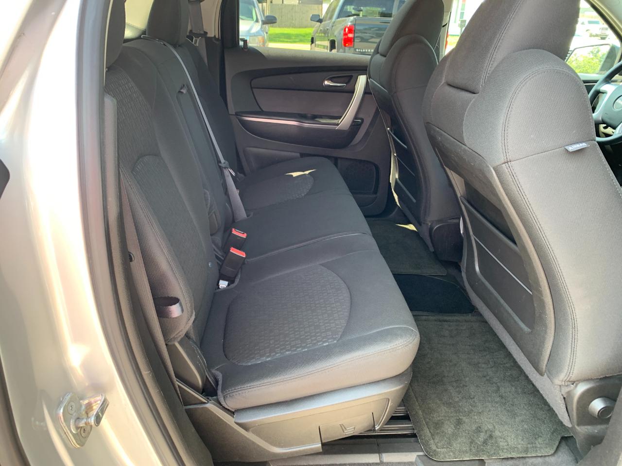 GMC Acadia SLE-1 FWD 2009