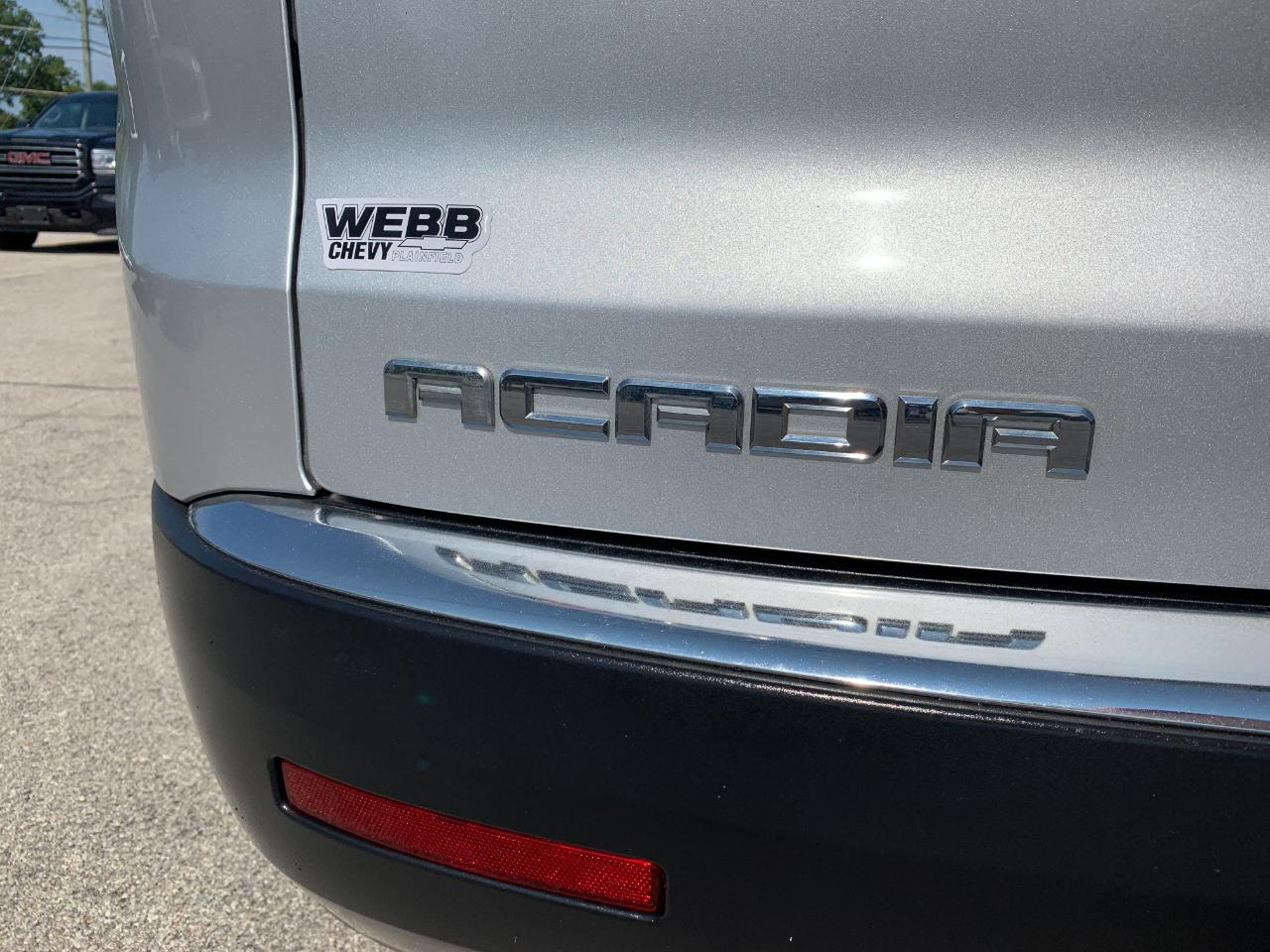 GMC Acadia SLE-1 FWD 2009