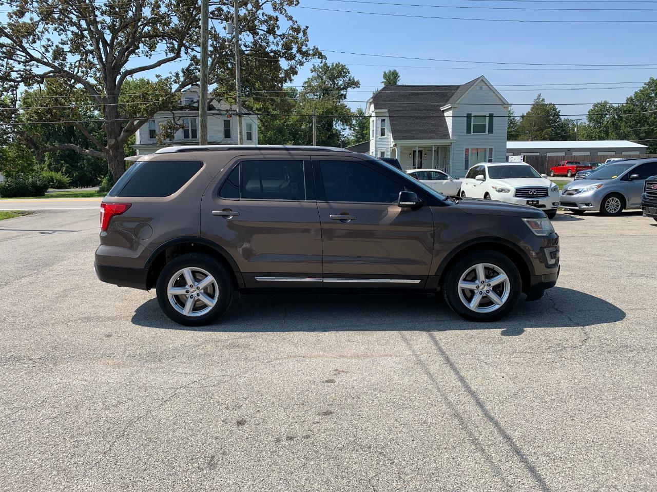 Ford Explorer XLT 4WD 2016