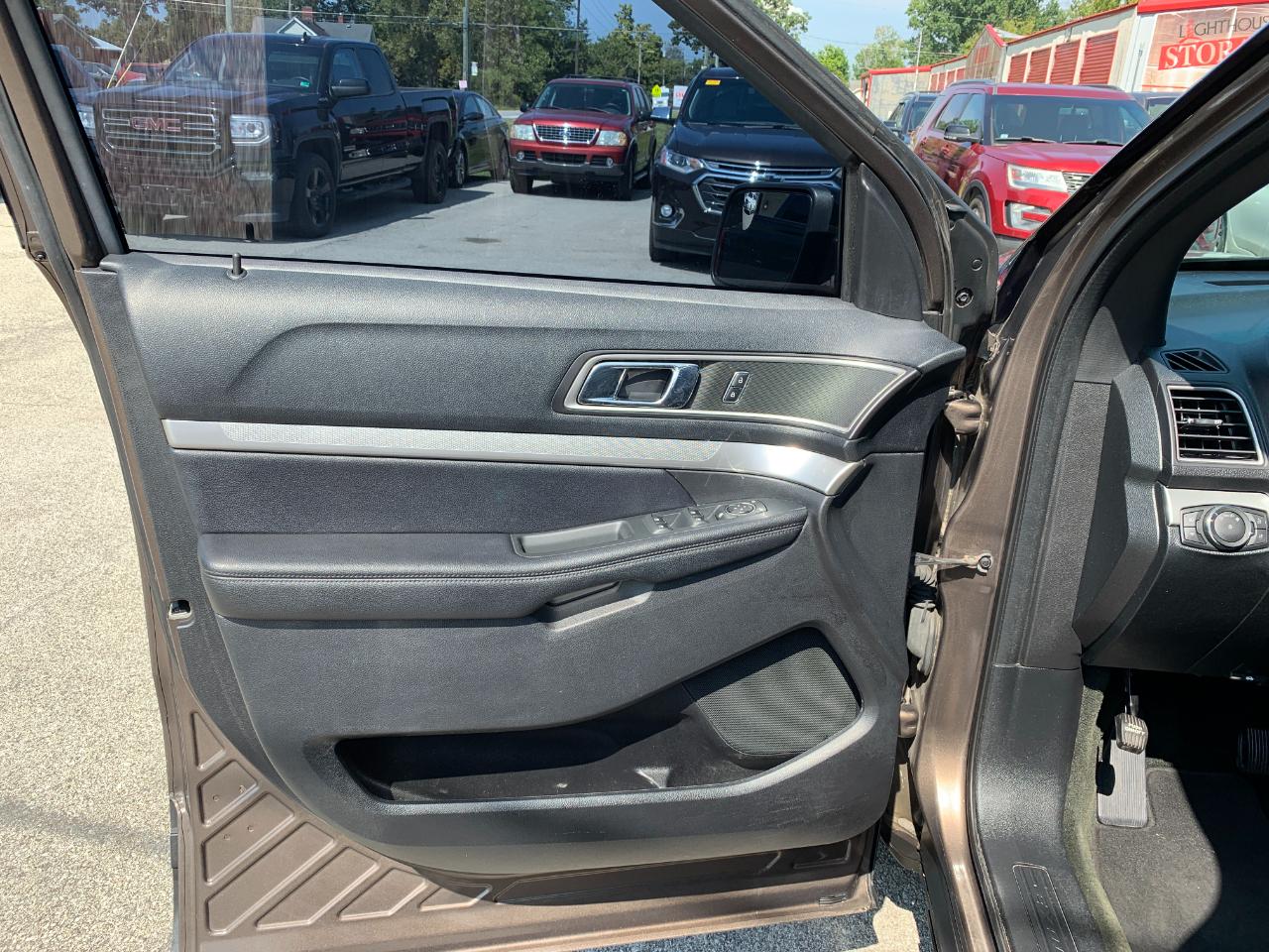 Ford Explorer XLT 4WD 2016