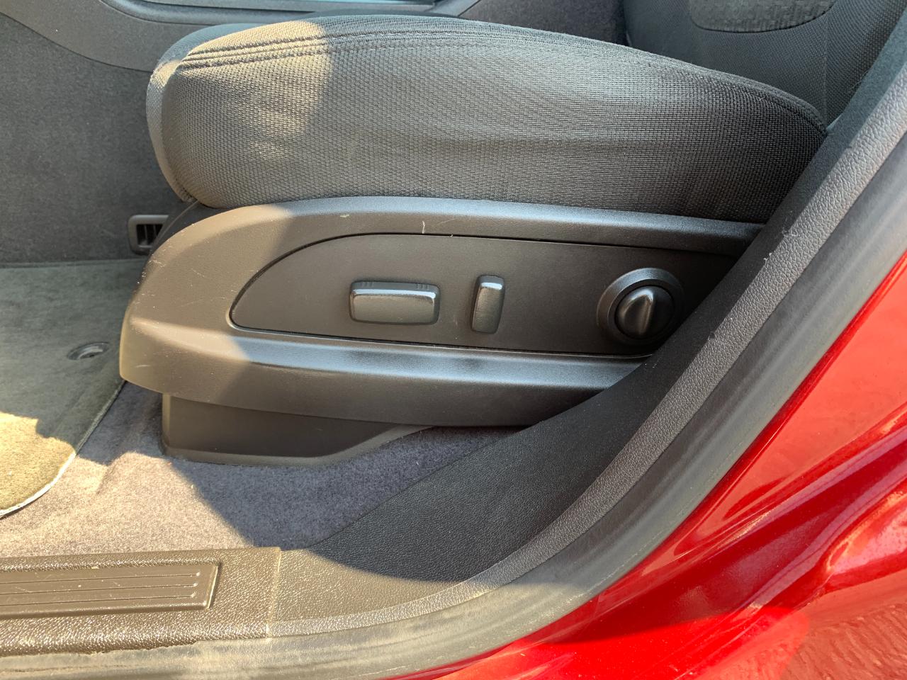 Chevrolet Traverse LT FWD 2012