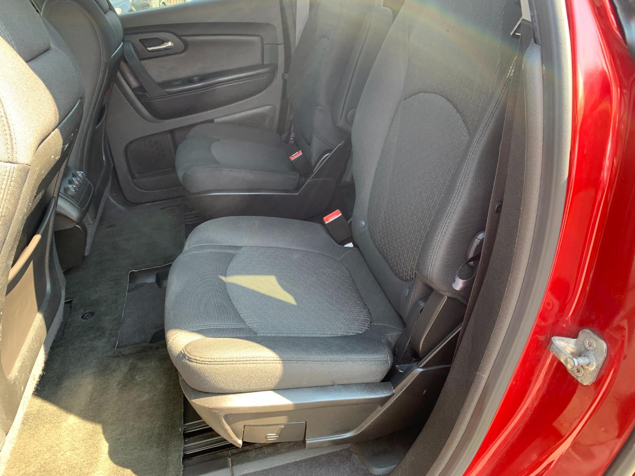 Chevrolet Traverse LT FWD 2012