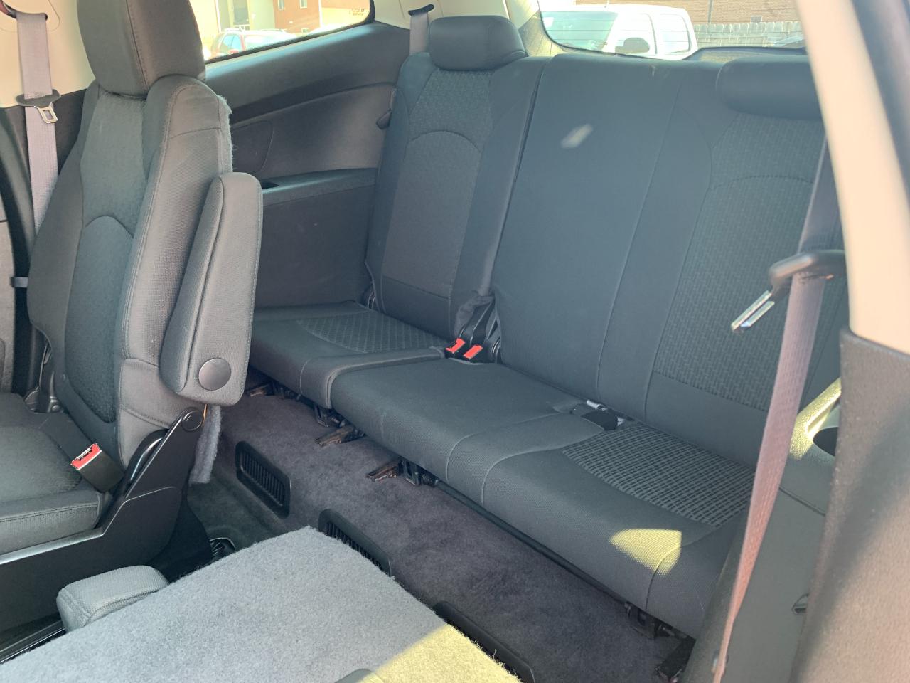 Chevrolet Traverse LT FWD 2012