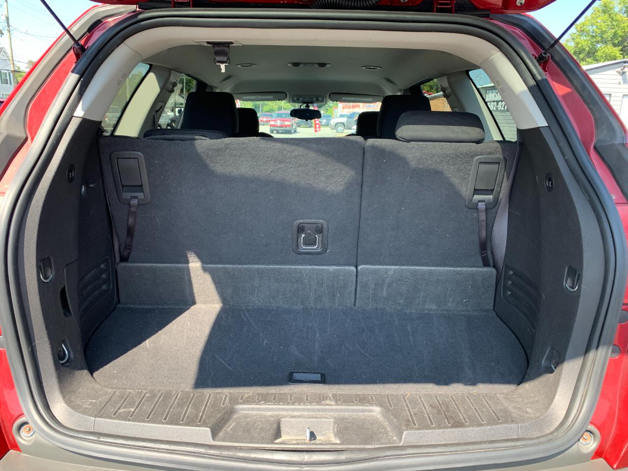 Chevrolet Traverse LT FWD 2012