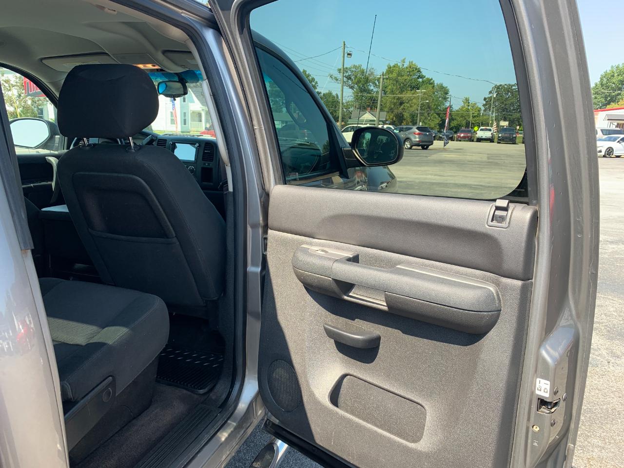 Chevrolet Silverado 1500 LT Crew Cab 4WD 2013