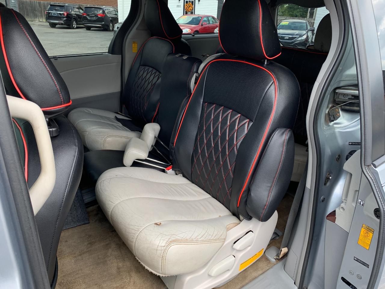 Toyota Sienna XLE FWD 8-Passenger V6 2014