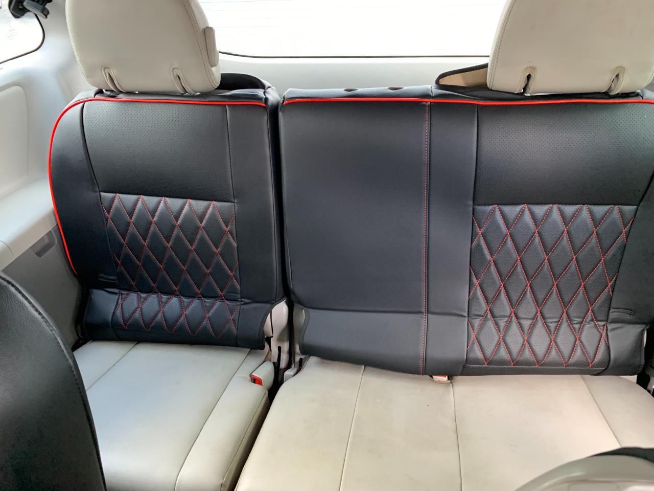 Toyota Sienna XLE FWD 8-Passenger V6 2014